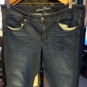 Universal Thread Dark Wash Skinny Jeans